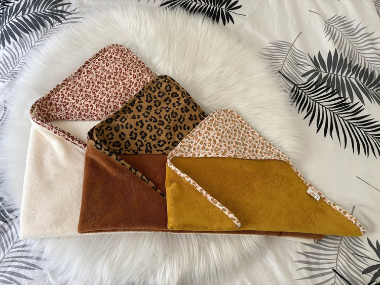 Collection de capes de bains artisanales pour chiens et chats