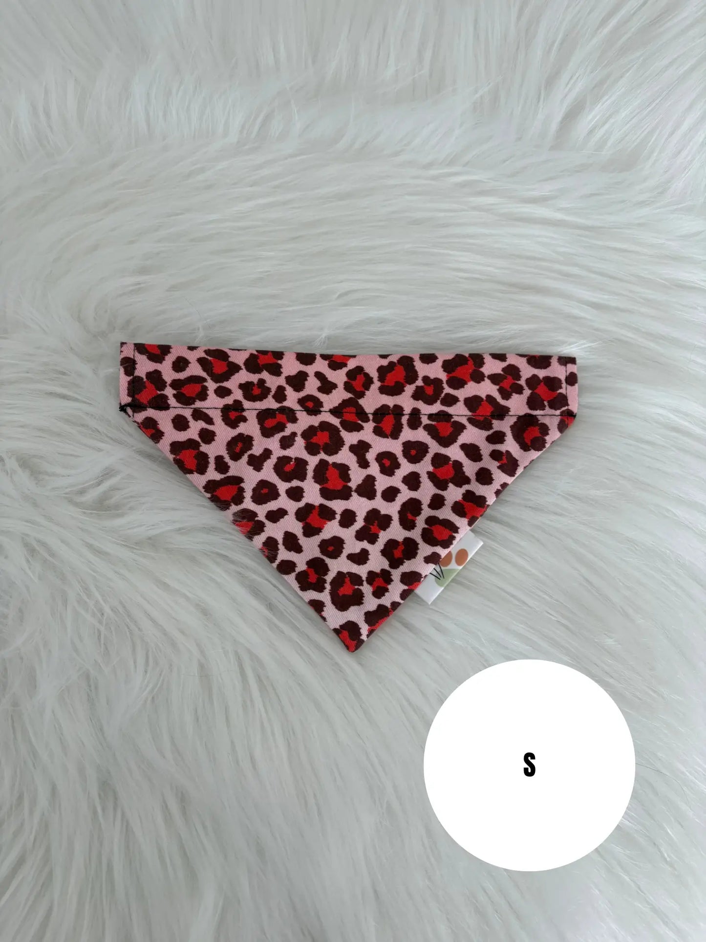 Bandana collier pour chat aux motifs léopard rouge, taille S