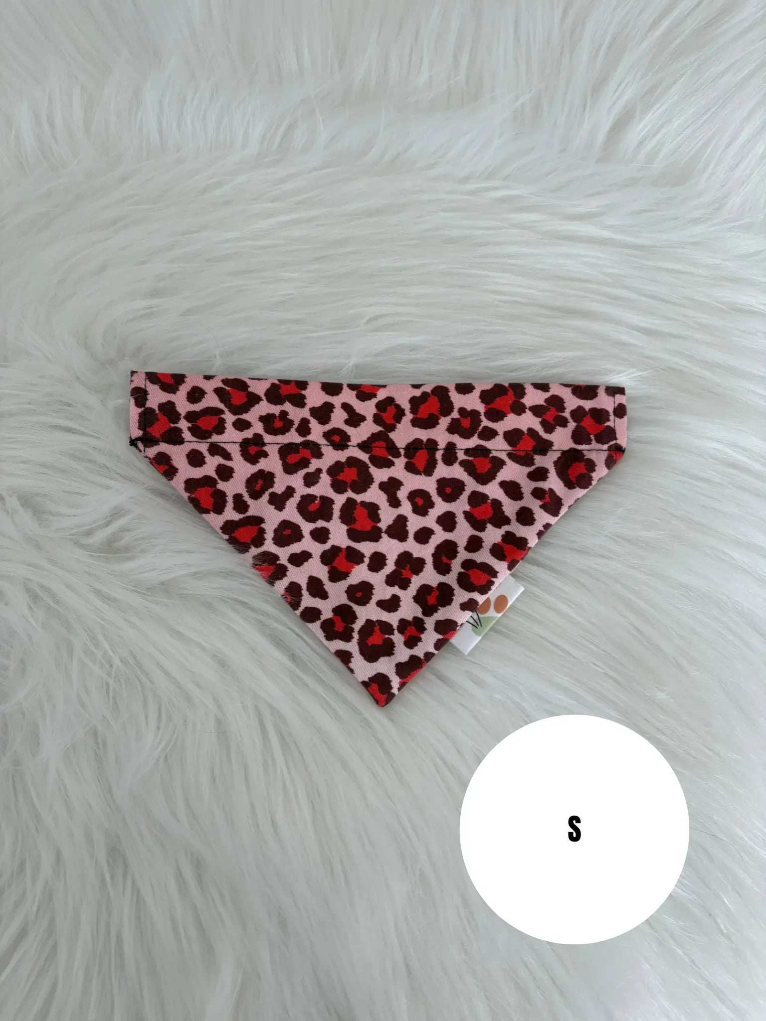 Bandana collier pour chat aux motifs léopard rouge, taille S
