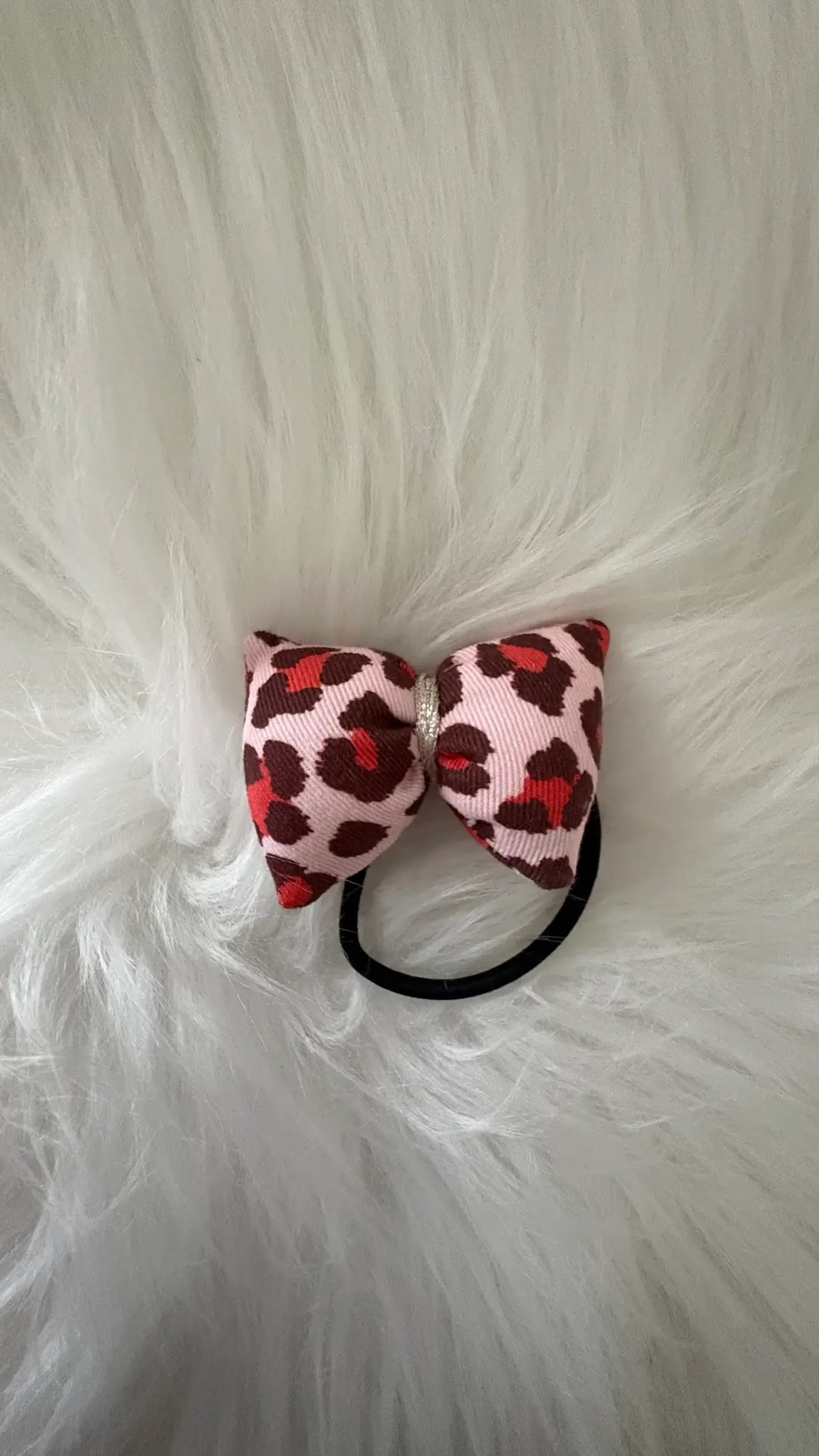 Chouchou noeud pour cheveux à motifs léopard rose et rouge liserai argent