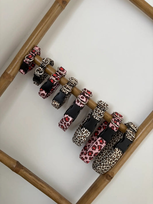 Collection de colliers pour chiens fait mains aux motifs léopard, différentes tailles