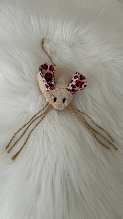 Lily la souris jouet pour chat avec ou sans herbes à chat avec corde et grelot  beige avec des oreilles léopard roses et rouges