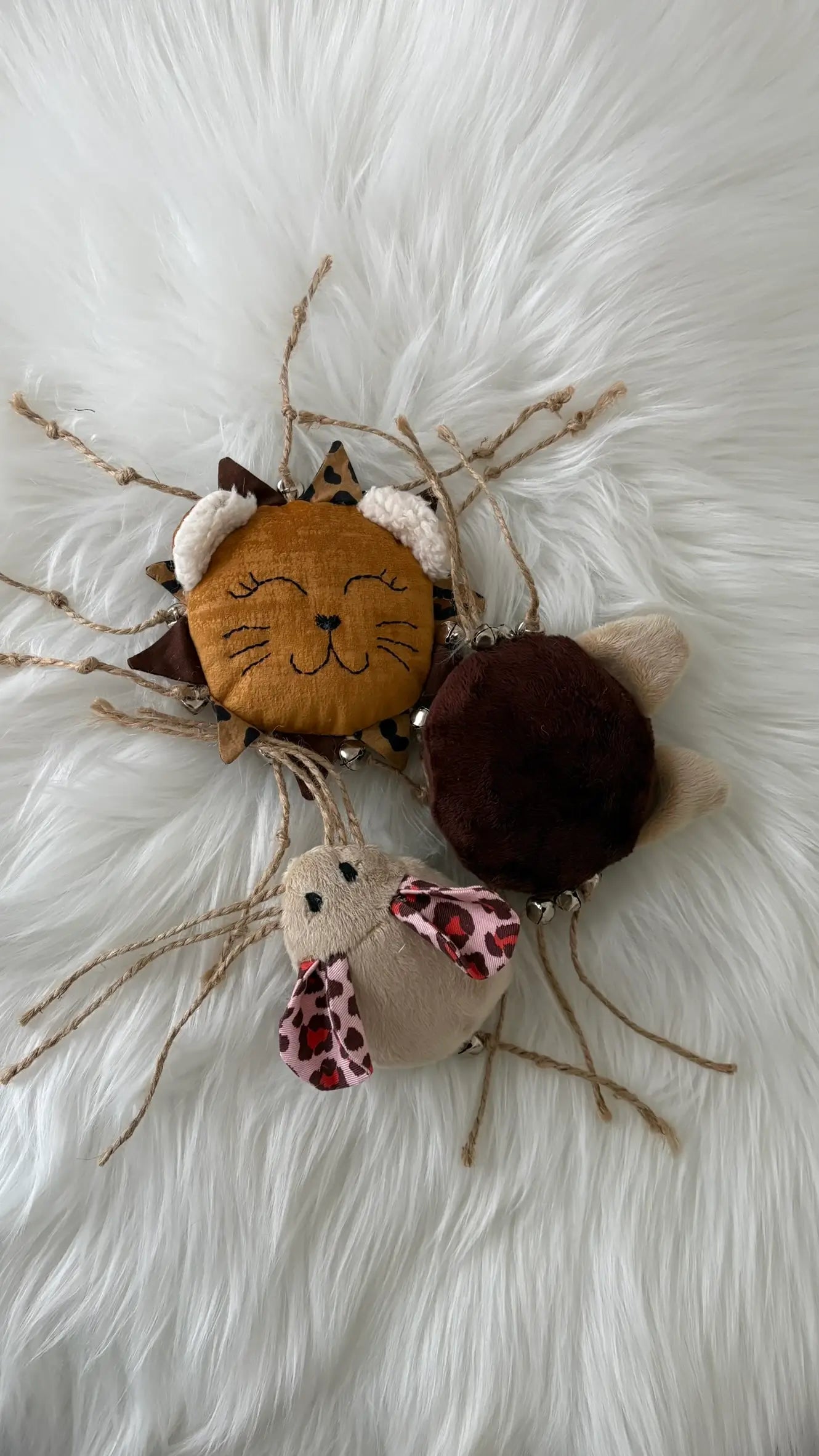 Orion le lion, Sacha le chat et Lily la souris, jouets pour chat