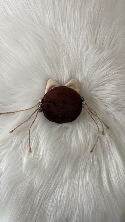 Sacha le chat, jouet pour chat marron avec oreilles beiges, avec ou sans herbes à chat. Cordes et grelots, artisanal.